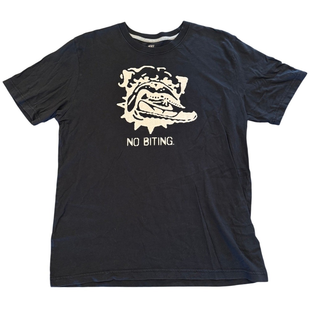 Nike Sportswear Mens Black No Biting Bulldog Graphic T-Shirt Large L